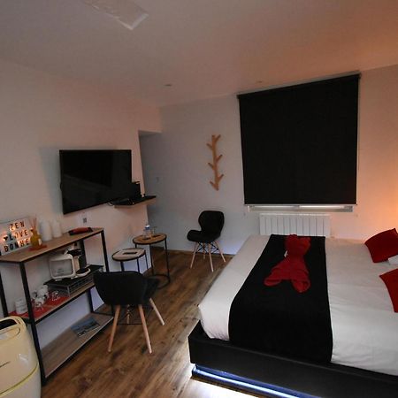 Spa Privatif Love Room, Le Hammam Et Bulles, Chez Nuits Chartraines Chartres Kültér fotó